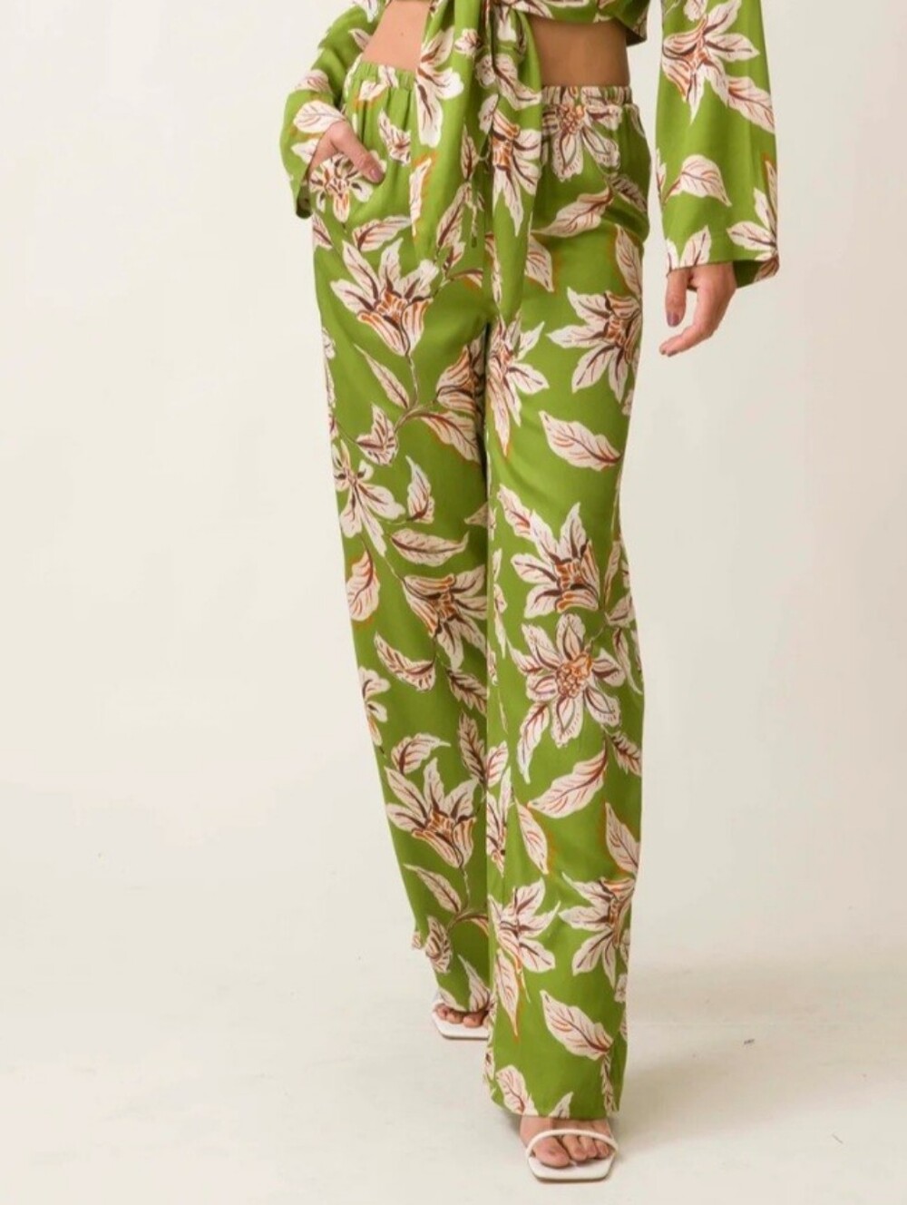 Line & Dot Olive Green Floral Wide-Leg Pants Size XS